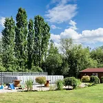 Nad Odra Waly Chalet *